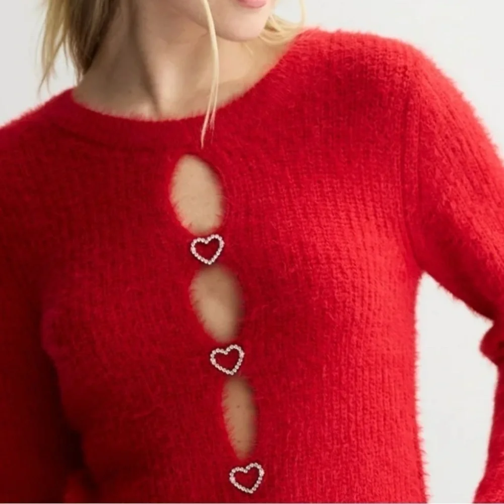 NWT Madden Girl Juniors size small soft red sweater with cutouts
